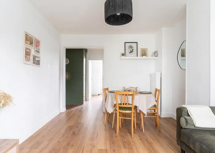 Joli Appartement Avec Garage Sur L\'Ile De Nantes