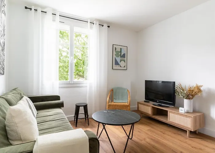 Joli Appartement Avec Garage Sur L\'Ile De Nantes